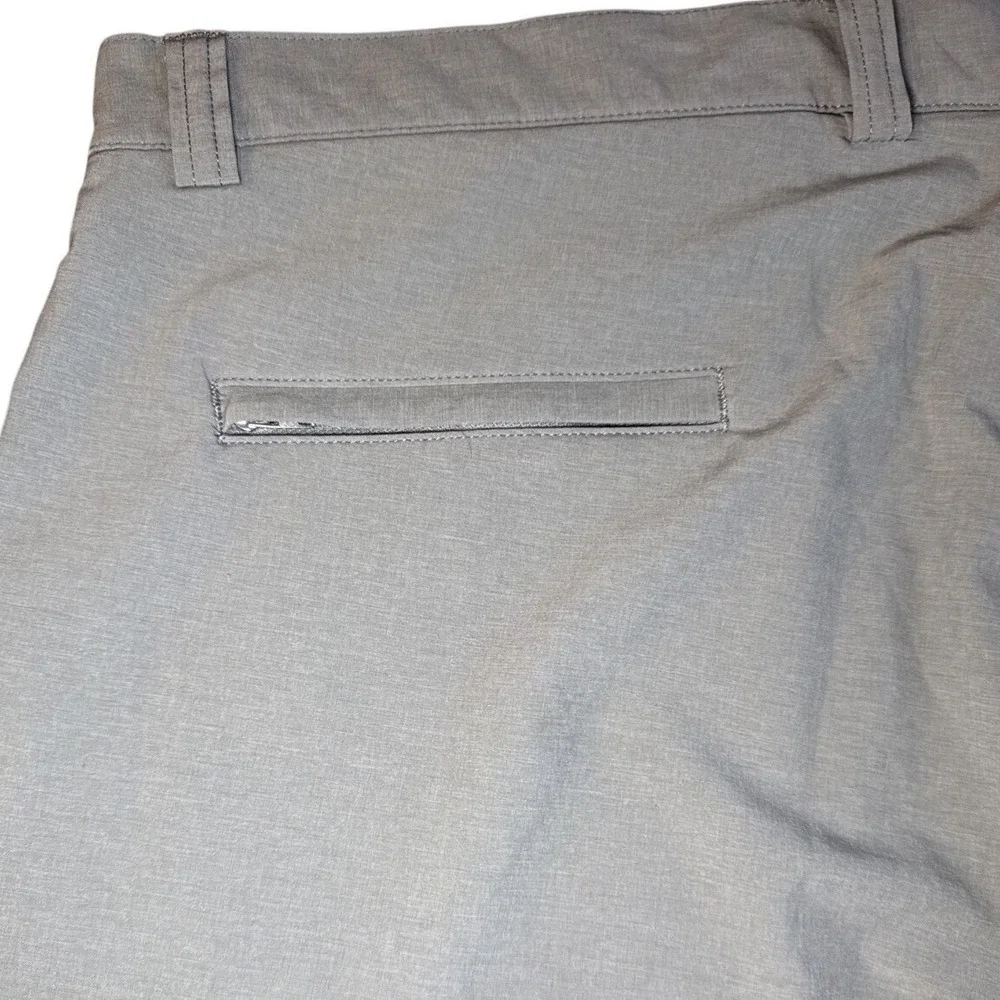 Peter Millar Performance Shorts Mens 40 Gray Flat Front Golf Tech Coastal Summer